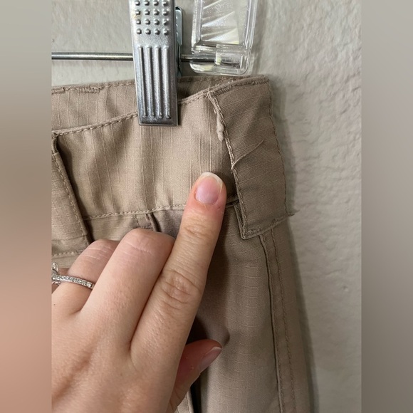 Propper Tactical Khaki Straight Leg Cargo Pants Women’s Size 8 - Picture 14 of 15